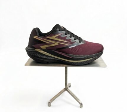 Friction Carbon Plates Running Shoe Maroon